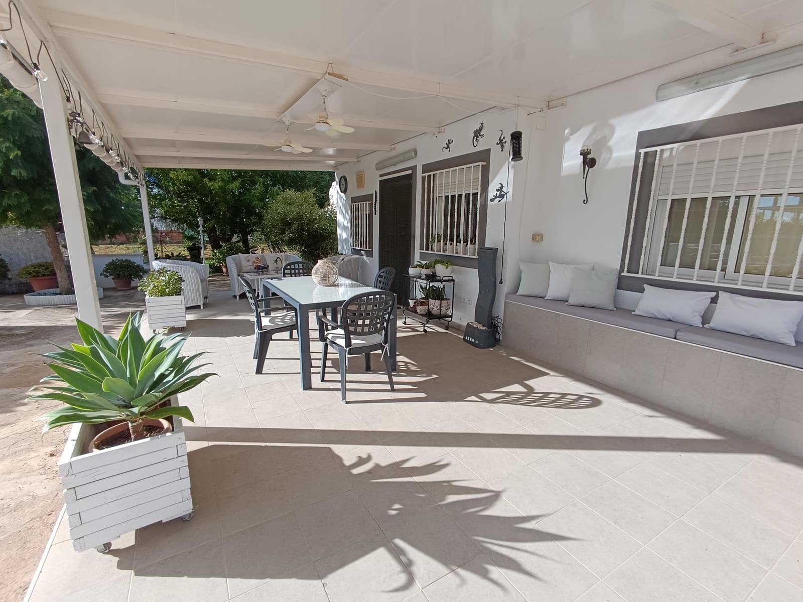 2 slaapkamer Villa te koop in Lliria met zwembad - € 215.000 (Ref: 9385479)