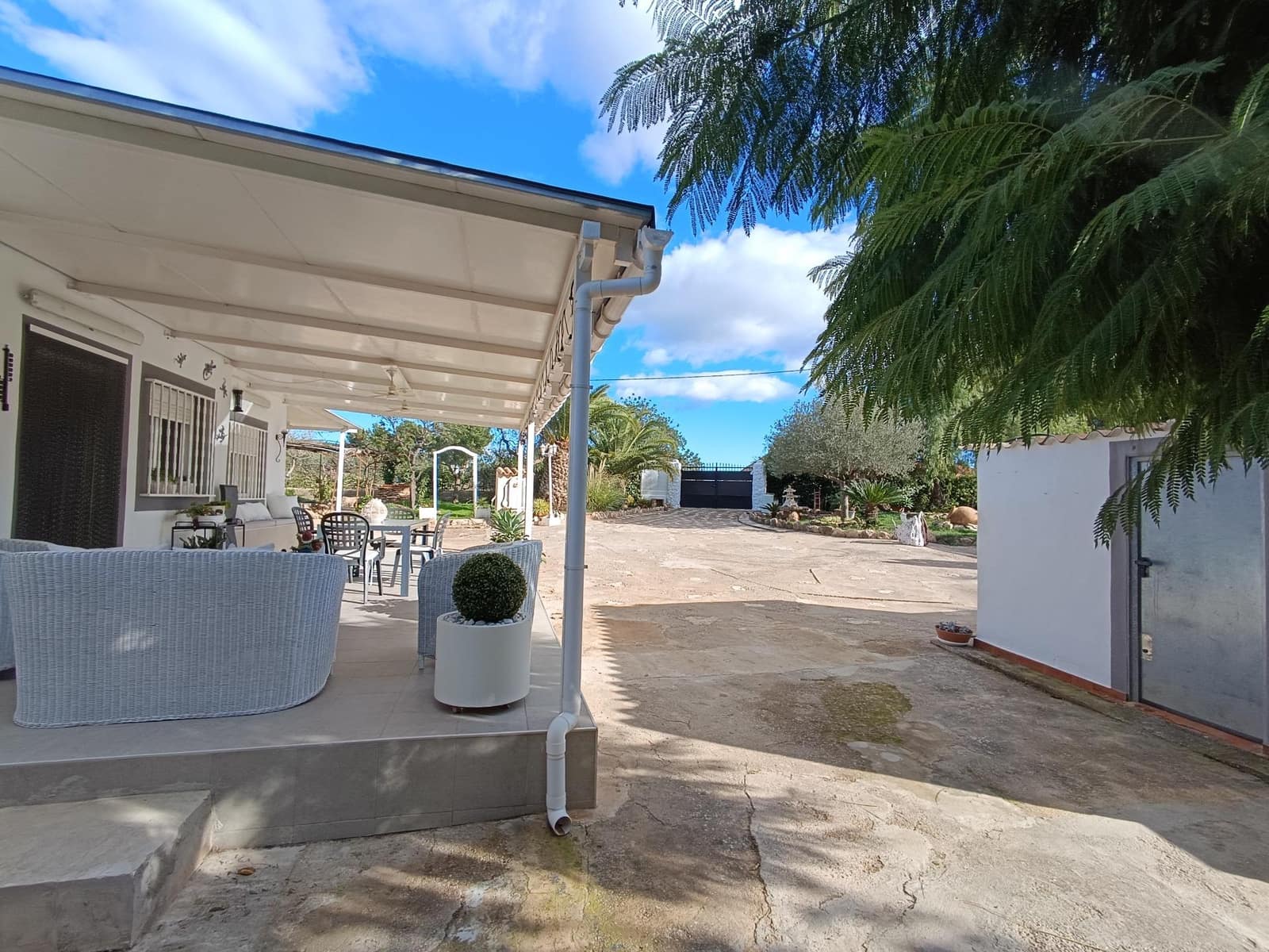 2 slaapkamer Villa te koop in Lliria met zwembad - € 215.000 (Ref: 9385479)