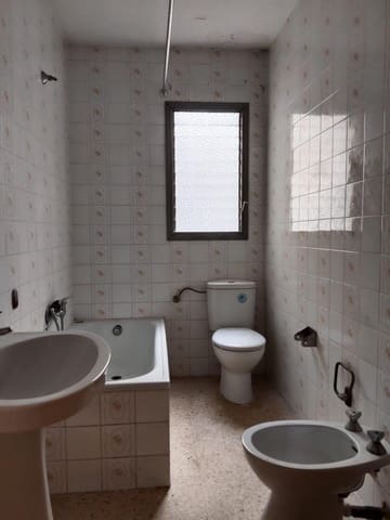 4 sypialnia Mieszkanie na sprzedaż w Llíria - 94 900 € (Ref: 9473087)