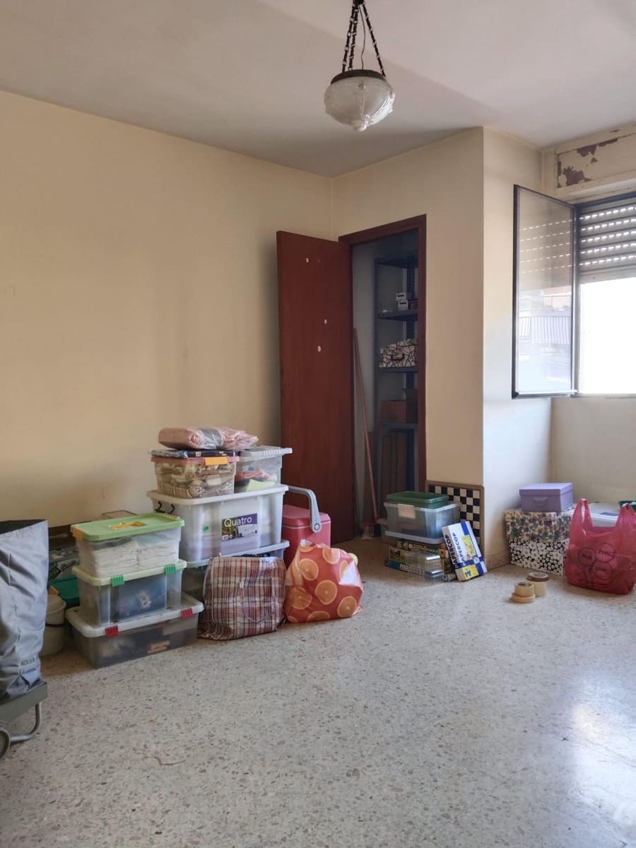 4 Zimmer Wohnung zu verkaufen in Lliria - 94.900 € (Ref: 9473087)