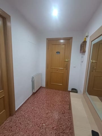 3 makuuhuone Asunto myytävänä paikassa Llíria mukana 
autotalli - 198 000 € (Ref: 9496361)