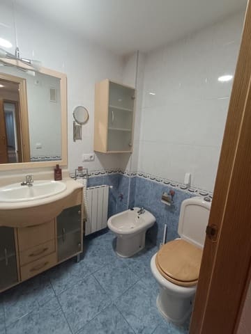 3 makuuhuone Asunto myytävänä paikassa Llíria mukana 
autotalli - 198 000 € (Ref: 9496361)