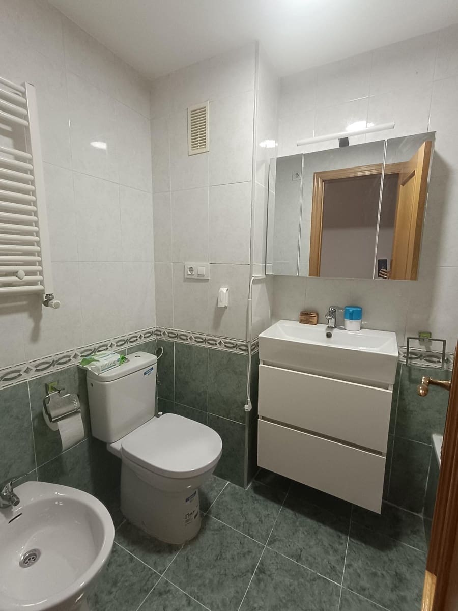 3 makuuhuone Asunto myytävänä paikassa Lliria mukana 
autotalli - 198 000 € (Ref: 9496361)