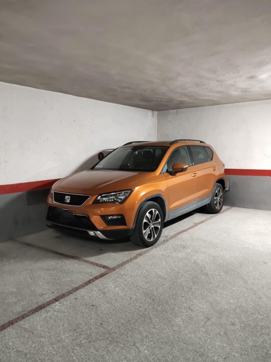 3 makuuhuone Asunto myytävänä paikassa Lliria mukana 
autotalli - 198 000 € (Ref: 9496361)