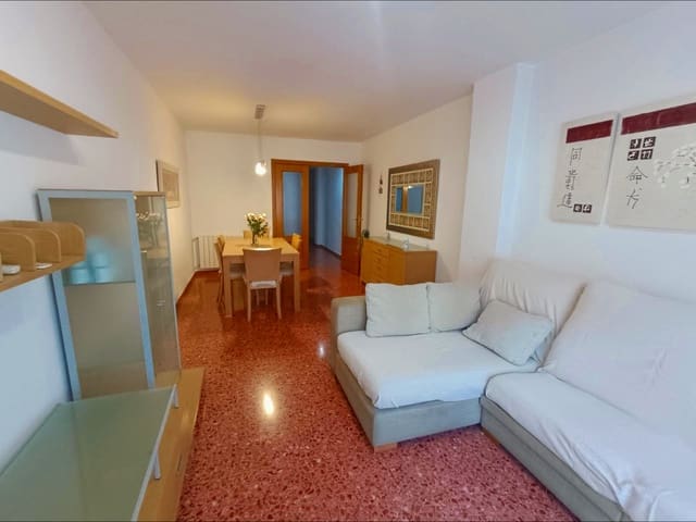 3 makuuhuone Asunto myytävänä paikassa Llíria mukana 
autotalli - 198 000 € (Ref: 9496361)