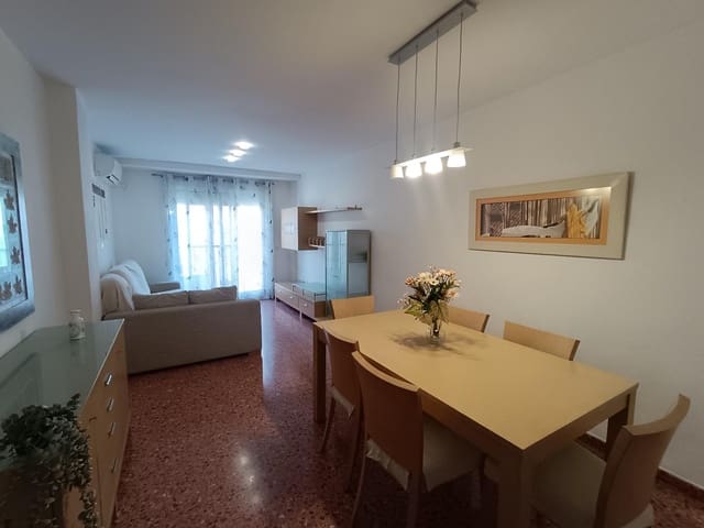 3 makuuhuone Asunto myytävänä paikassa Llíria mukana 
autotalli - 198 000 € (Ref: 9496361)