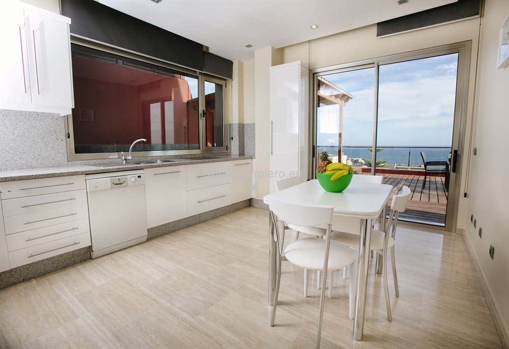 3 bedroom Villa for sale in San Agustin with pool garage - € 1,700,000 (Ref: 10130841)