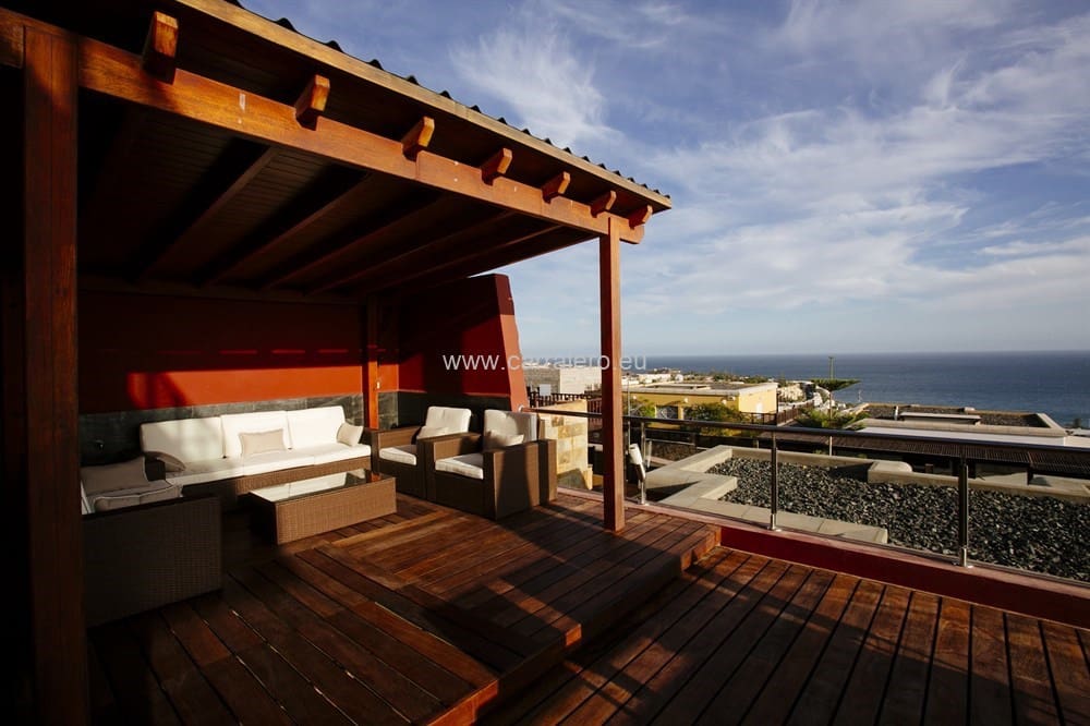 3 bedroom Villa for sale in San Agustin with pool garage - € 1,700,000 (Ref: 10130841)