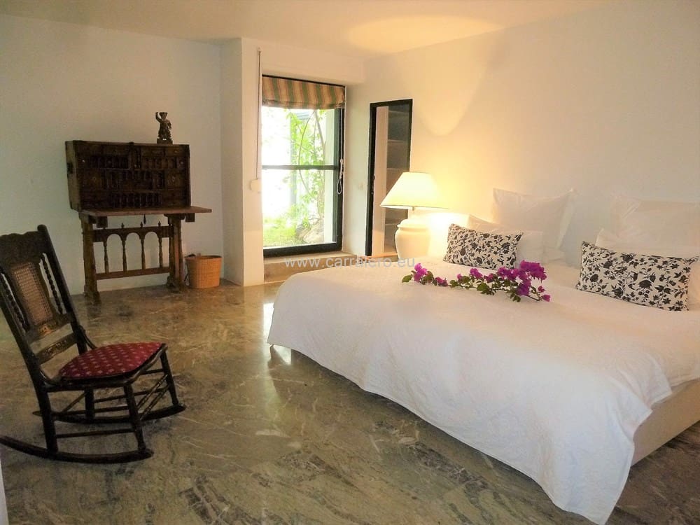 10 soveværelse Finca/Landehus til salg i Monte Leon med swimmingpool garage - € 6.900.000 (Ref: 4413340)