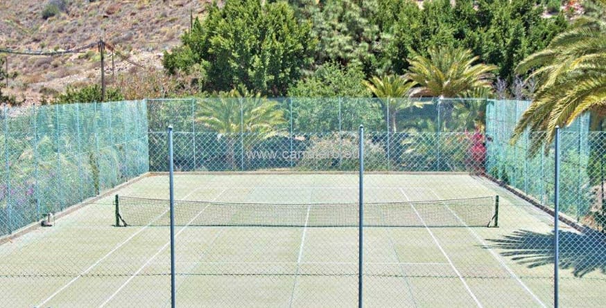 10 soveværelse Finca/Landehus til salg i Monte Leon med swimmingpool garage - € 6.900.000 (Ref: 4413340)