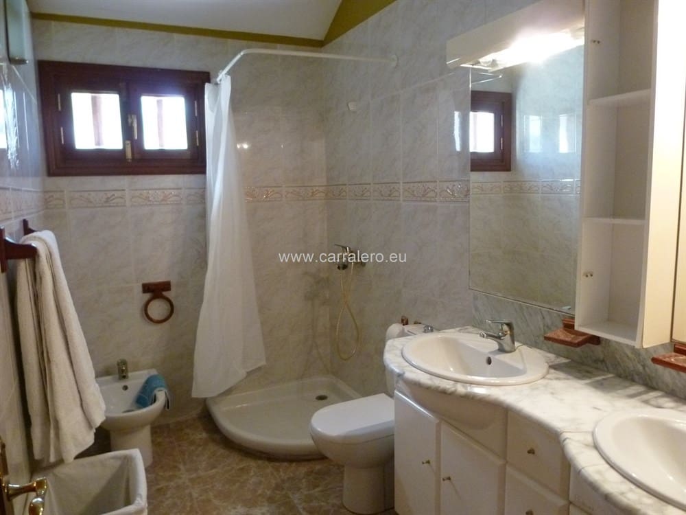 4 soveværelse Finca/Landehus til salg i Fataga med swimmingpool garage - € 490.000 (Ref: 4422250)