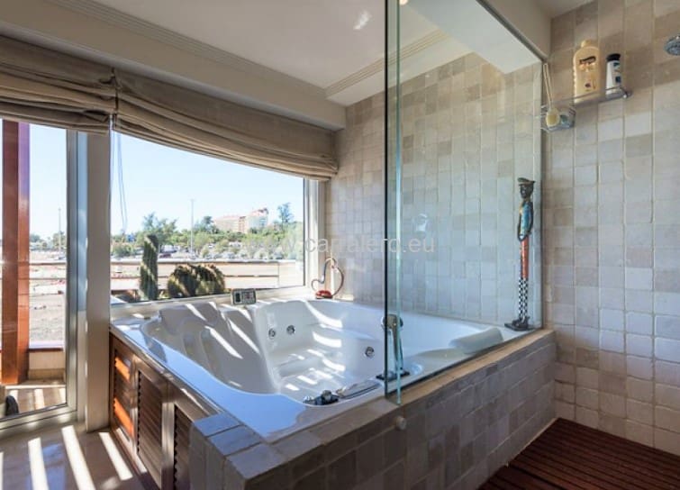 5 soveværelse Villa til salg i San Agustin med swimmingpool garage - € 1.750.000 (Ref: 4461547)