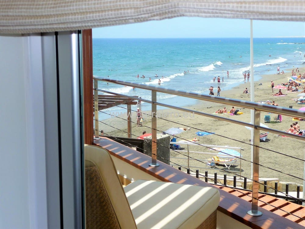 5 soveværelse Villa til salg i San Agustin med swimmingpool garage - € 1.750.000 (Ref: 4461547)