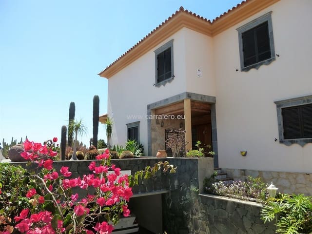 6 soverom Villa til salgs i Sonneland, San Bartolomé de Tirajana med svømmebasseng garasje - € 3 500 000 (Ref: 4461548)