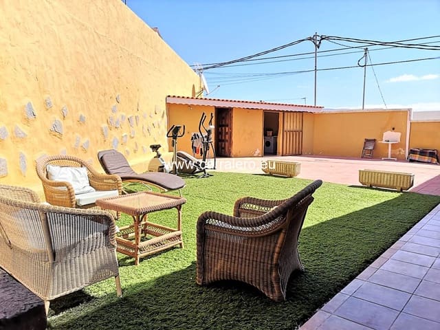 3 slaapkamer Finca/Landhuis te koop in El Salobre, San Bartolomé de Tirajana met zwembad - € 680.000 (Ref: 4707625)