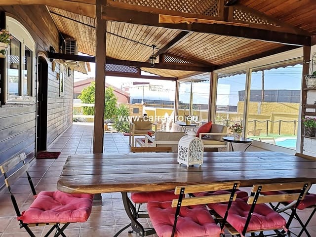 3 slaapkamer Finca/Landhuis te koop in El Salobre, San Bartolomé de Tirajana met zwembad - € 680.000 (Ref: 4707625)