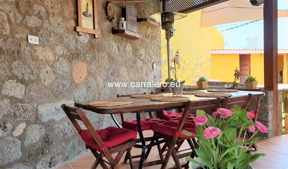 3 soveværelse Finca/Landehus til salg i El Salobre med swimmingpool - € 680.000 (Ref: 4707625)