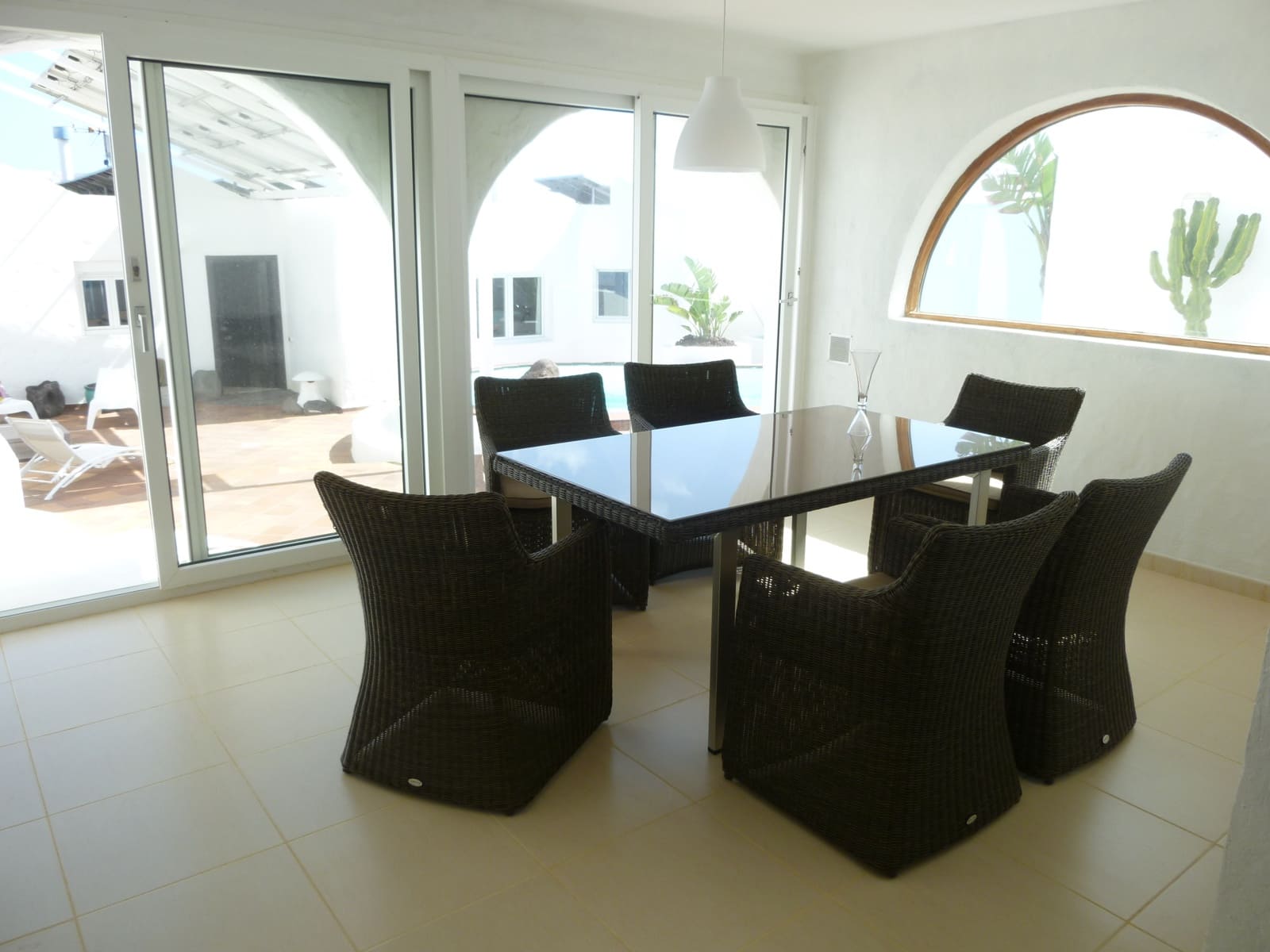 5 sypialnia Willa na sprzedaż w Playa del Hombre z basenem garażem - 1 790 000 € (Ref: 4709128)