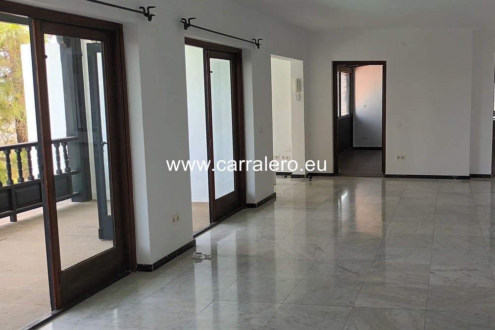 6 soveværelse Villa til salg i Monte Leon med swimmingpool garage - € 1.550.000 (Ref: 6269486)