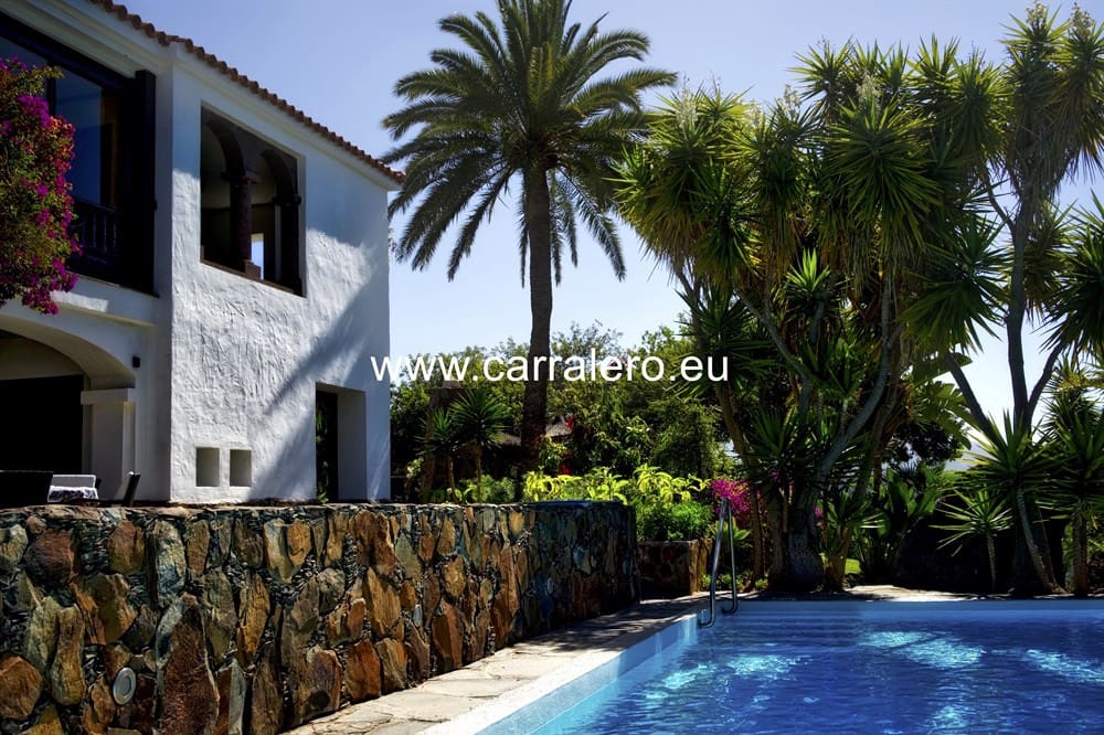 6 soveværelse Villa til salg i Monte Leon med swimmingpool garage - € 1.550.000 (Ref: 6269486)