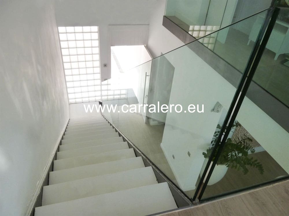 5 soveværelse Villa til salg i Monte Leon med swimmingpool - € 1.600.000 (Ref: 6995114)