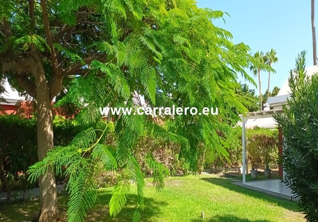 1 bedroom Bungalow for sale in Maspalomas, San Bartolomé de Tirajana with pool garage - € 520,000 (Ref: 7781664)