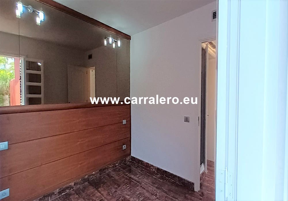 1 chambre Bungalow à vendre à Maspalomas avec piscine garage - 520 000 € (Ref: 7781664)