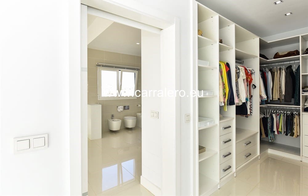 5 soveværelse Villa til salg i Meloneras med swimmingpool garage - € 3.500.000 (Ref: 8122868)