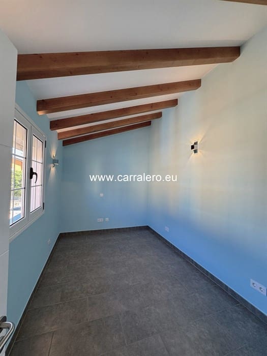 4 soveværelse Semi-Rækkehus til salg i Castillo del Romeral med garage - € 449.000 (Ref: 8796682)