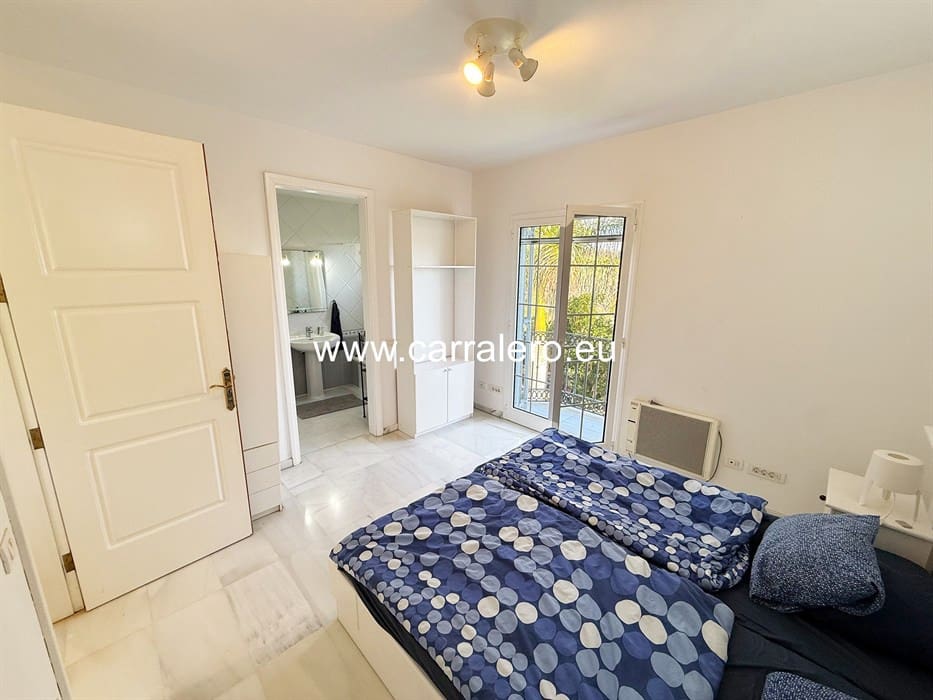 7 slaapkamer Villa te koop in Monte Leon met zwembad garage - € 2.290.000 (Ref: 9075572)