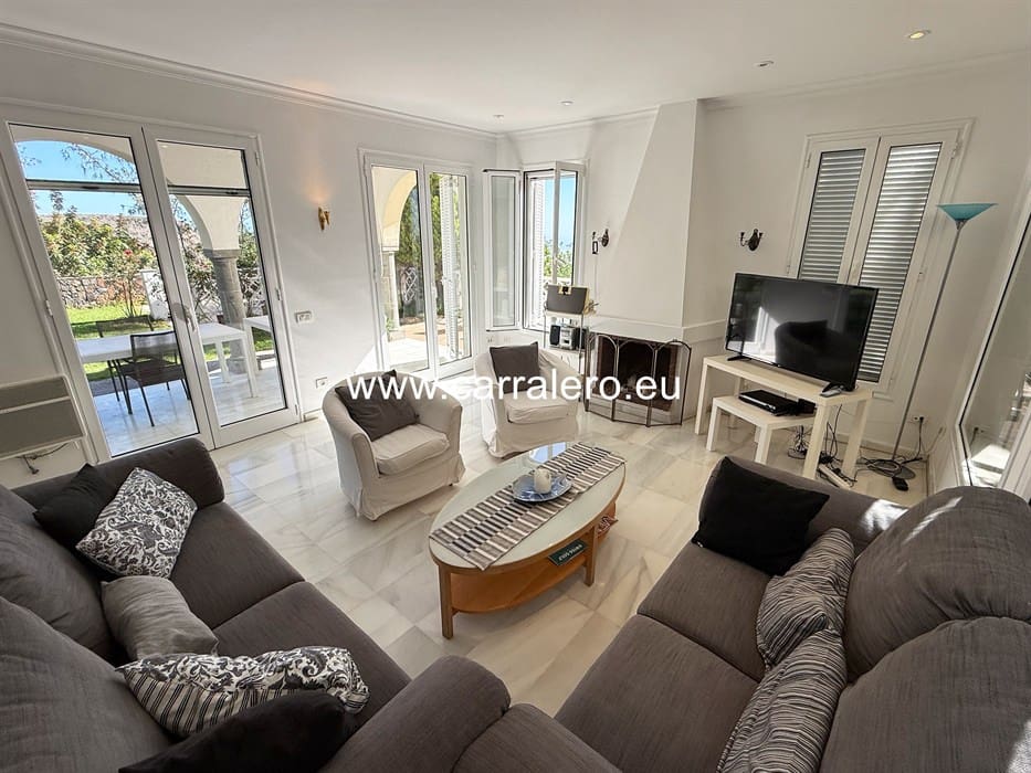 7 slaapkamer Villa te koop in Monte Leon met zwembad garage - € 2.290.000 (Ref: 9075572)