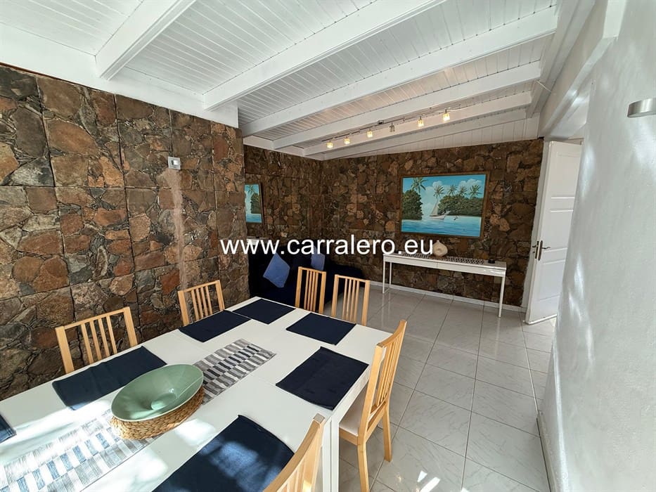 7 slaapkamer Villa te koop in Monte Leon met zwembad garage - € 2.290.000 (Ref: 9075572)