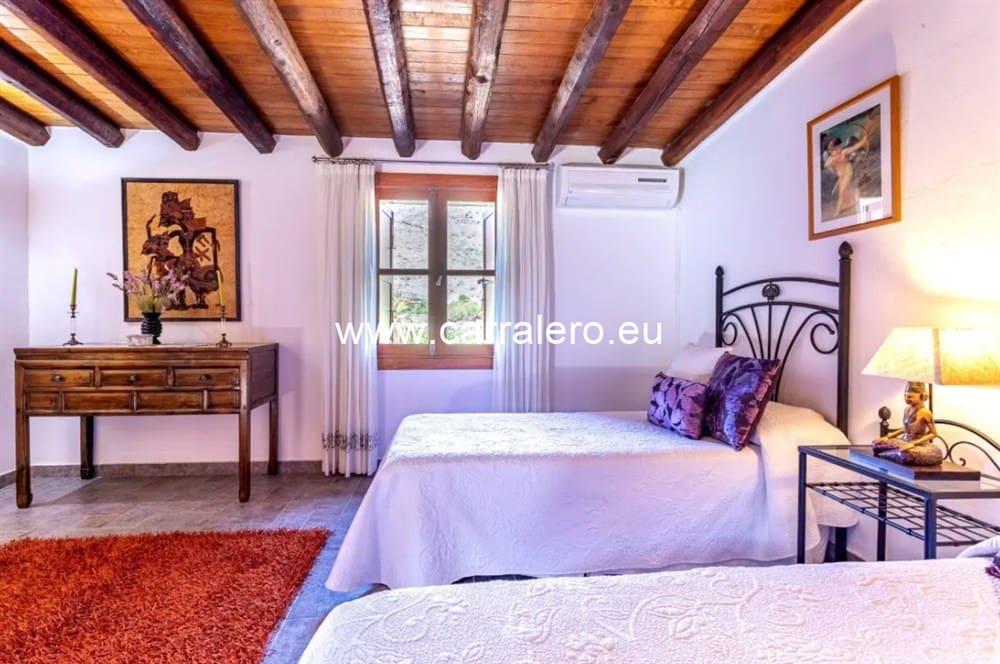 4 soveværelse Finca/Landehus til salg i Mogan med garage - € 1.290.000 (Ref: 9142361)