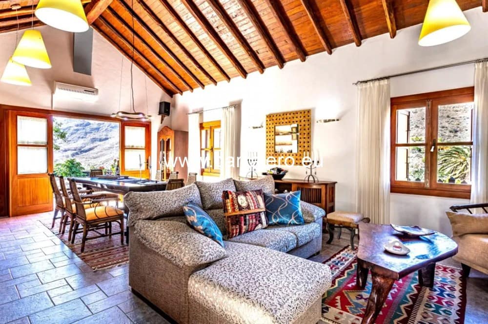 4 soveværelse Finca/Landehus til salg i Mogan med garage - € 1.290.000 (Ref: 9142361)