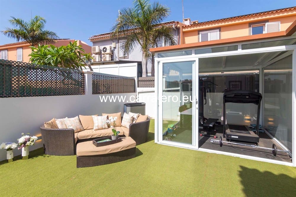 5 soveværelse Villa til salg i Meloneras med swimmingpool garage - € 2.800.000 (Ref: 9311442)