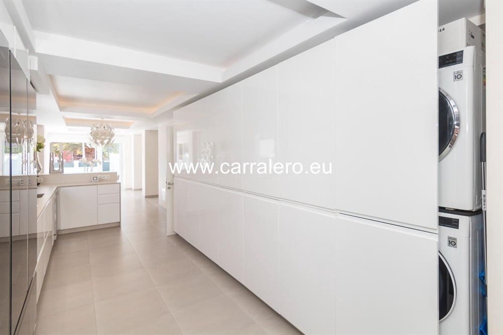 5 soveværelse Villa til salg i Meloneras med swimmingpool garage - € 2.800.000 (Ref: 9311442)