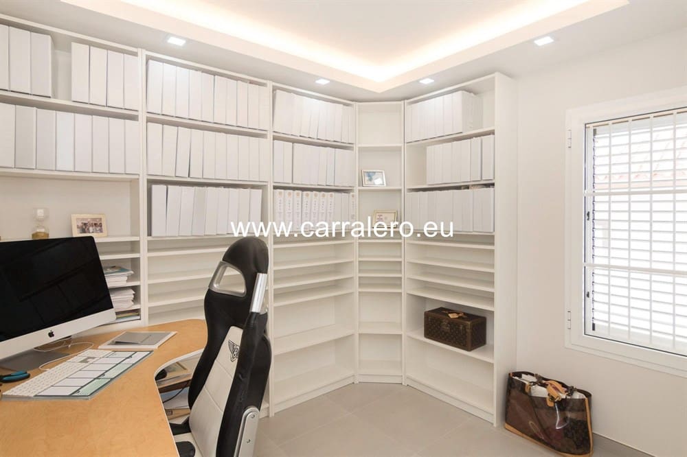 5 soveværelse Villa til salg i Meloneras med swimmingpool garage - € 2.800.000 (Ref: 9311442)