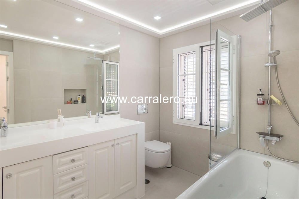 5 soveværelse Villa til salg i Meloneras med swimmingpool garage - € 2.800.000 (Ref: 9311442)