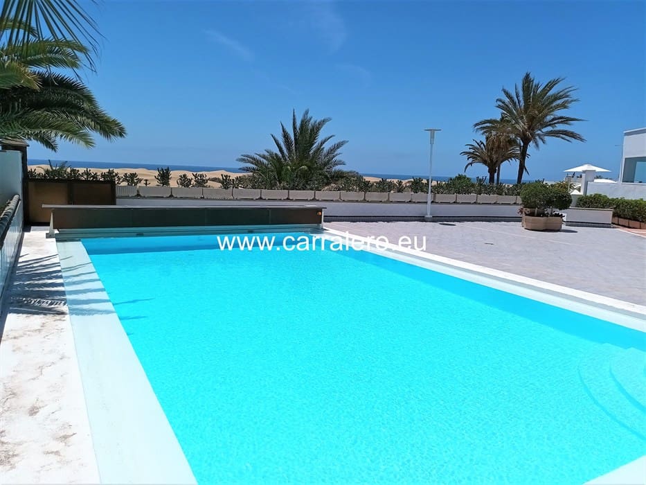 3 bedroom Bungalow for sale in Playa del Ingles with pool garage - € 1,350,000 (Ref: 9432480)