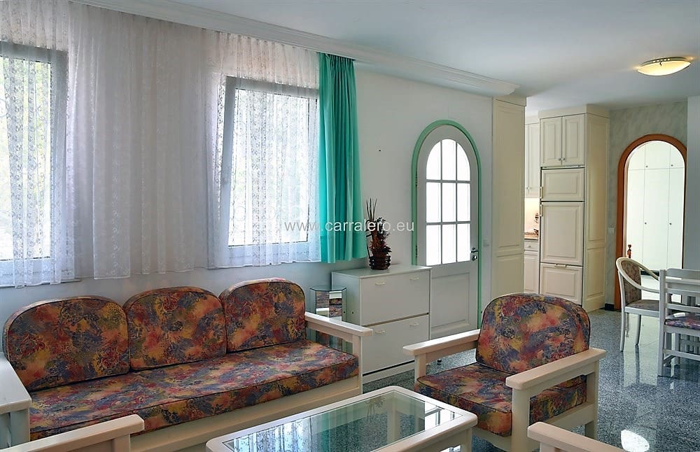 3 slaapkamer Bungalow te koop in Playa del Ingles met zwembad garage - € 1.590.000 (Ref: 9532410)