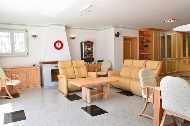 3 slaapkamer Bungalow te koop in Playa del Inglés, San Bartolomé de Tirajana met zwembad garage - € 1.590.000 (Ref: 9532410)