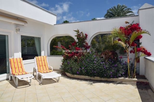 3 slaapkamer Bungalow te koop in Playa del Inglés, San Bartolomé de Tirajana met zwembad garage - € 1.590.000 (Ref: 9532410)