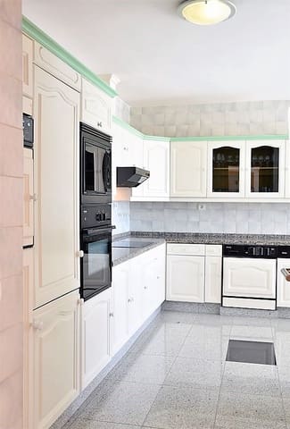 3 slaapkamer Bungalow te koop in Playa del Inglés, San Bartolomé de Tirajana met zwembad garage - € 1.590.000 (Ref: 9532410)