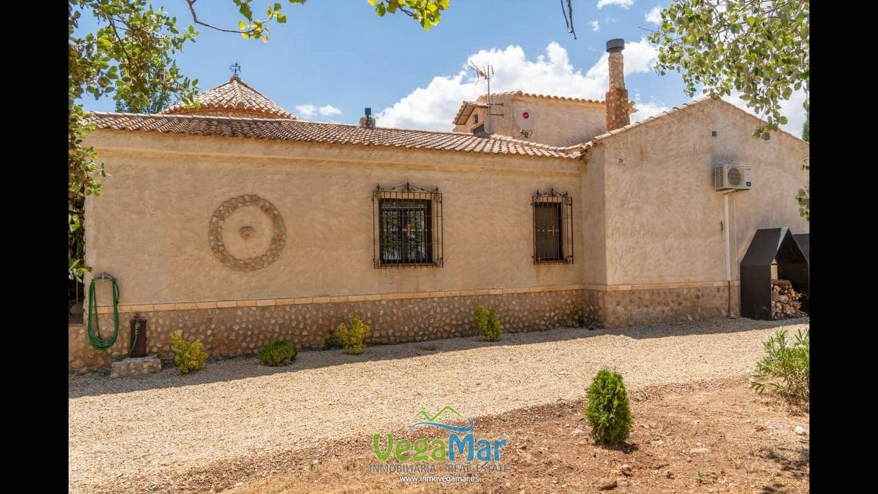 4 bedroom Finca/Country House for sale in Freila - € 1,340,000 (Ref: 10037706)