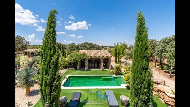 4 bedroom Finca/Country House for sale in Freila - € 1,340,000 (Ref: 10037706)