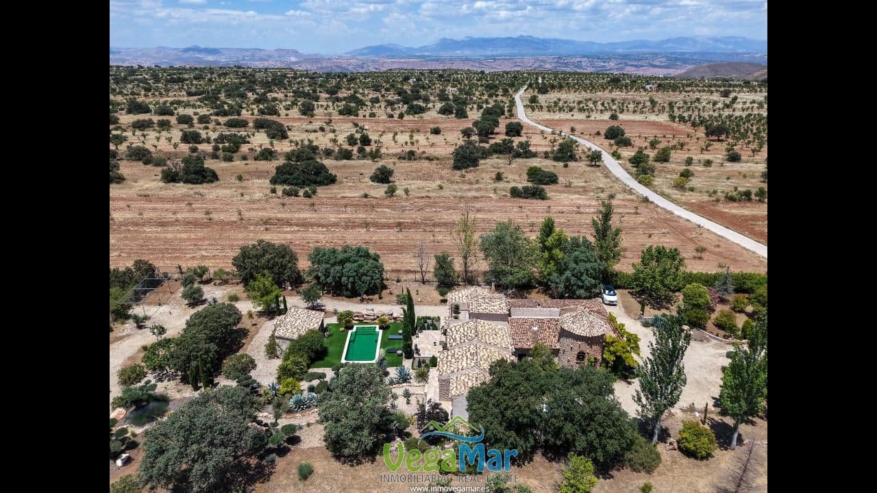 4 bedroom Finca/Country House for sale in Freila - € 1,340,000 (Ref: 10037706)