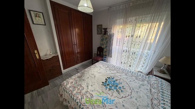 2 soveværelse Lejlighed til leje i La Herradura, Almuñécar med swimmingpool garage - € 700 (Ref: 10062808)