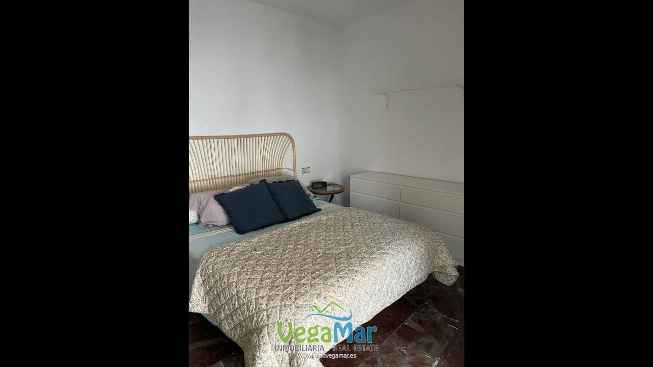 Piso de 1 habitación en Almuñécar en venta - 304.000 € (Ref: 10077139)