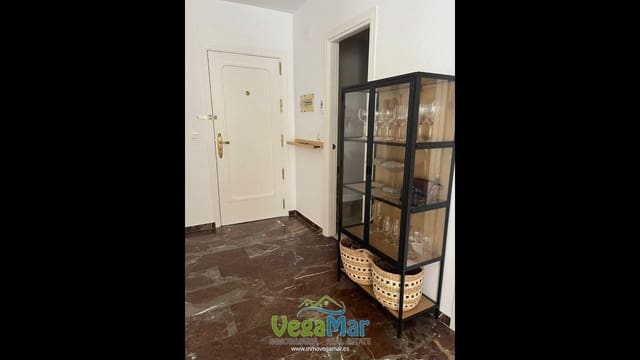 Piso de 1 habitación en Almuñécar en venta - 304.000 € (Ref: 10077139)