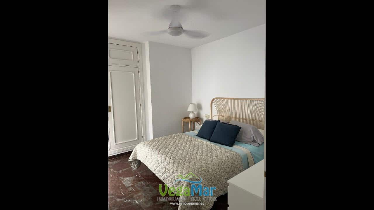Piso de 1 habitación en Almuñécar en venta - 304.000 € (Ref: 10077139)